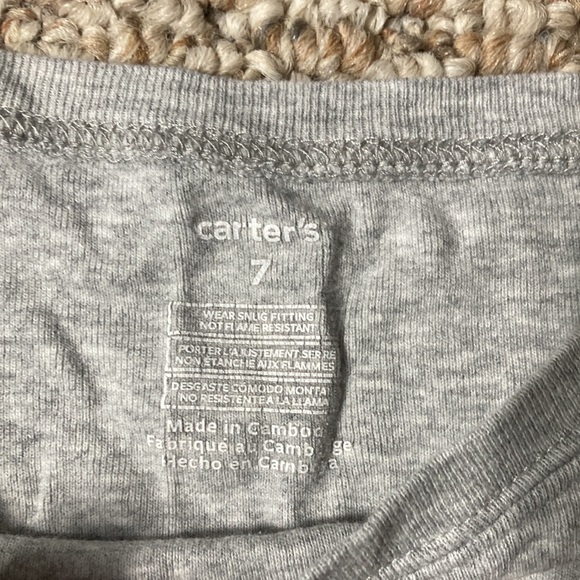 Carter’s pjs set sz 7 - Picture 6 of 7